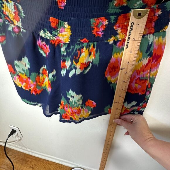 Joie Navy Anatase 2pc SET Floral Print Silk Top ( S ) Lanina Floral Short ( M ) - Picture 14 of 14